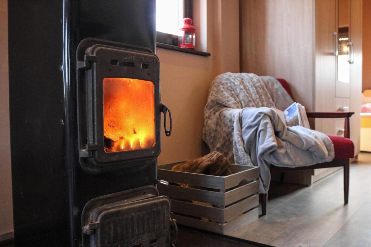 Guest House Studio Apartman Marina - With Jacuzzi, Free Parking, Pet Friendly Karlovac Eksteriør bilde